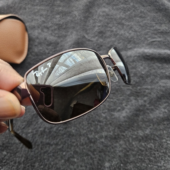Ray-Ban Brown Sunglasses - Picture 4 of 8